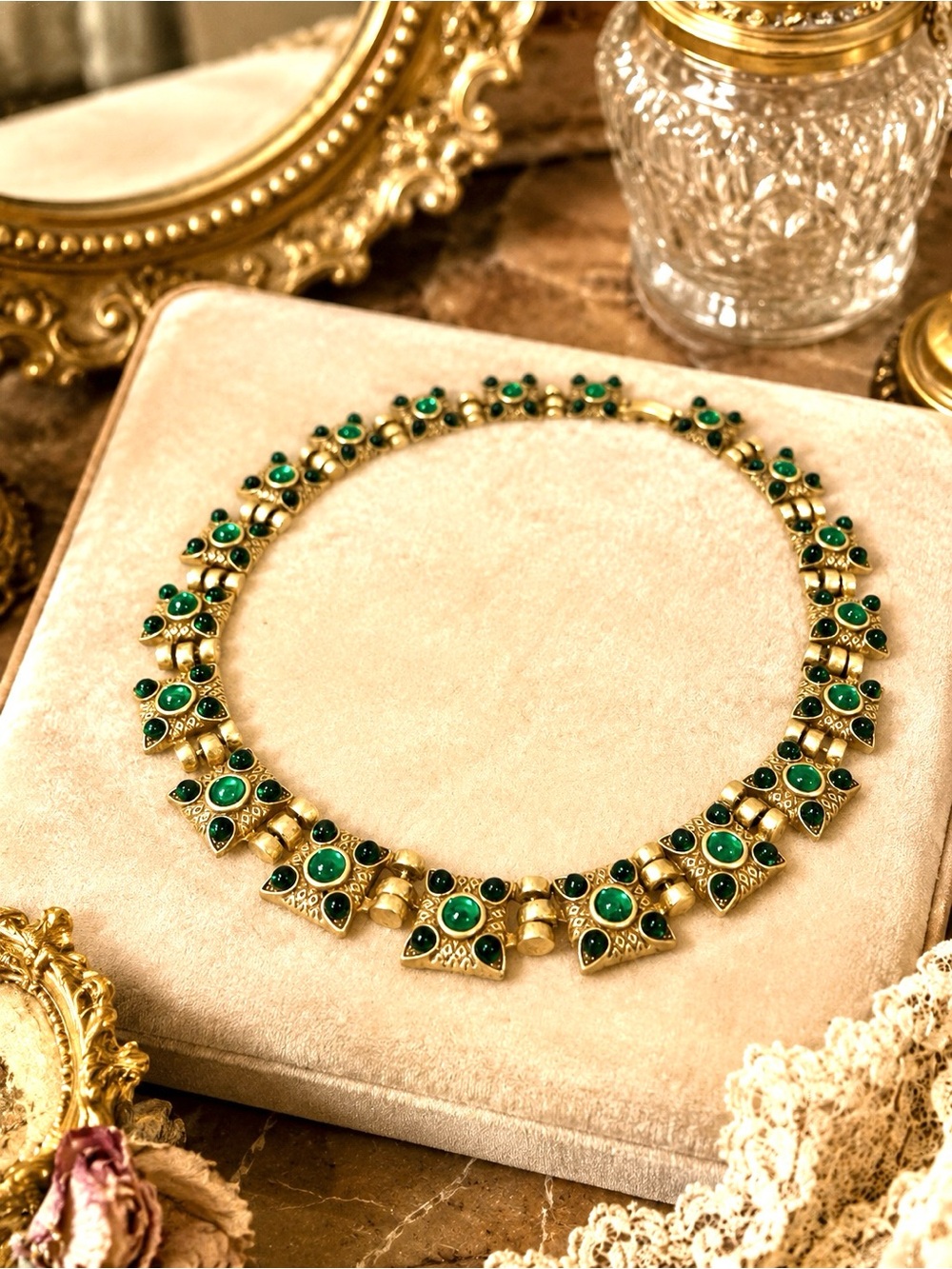 Antique Gold Vintage-Inspired Statement Necklace
